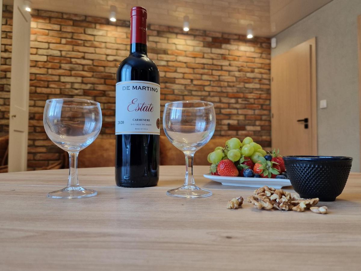 Villa Verona 웨바 외부 사진
