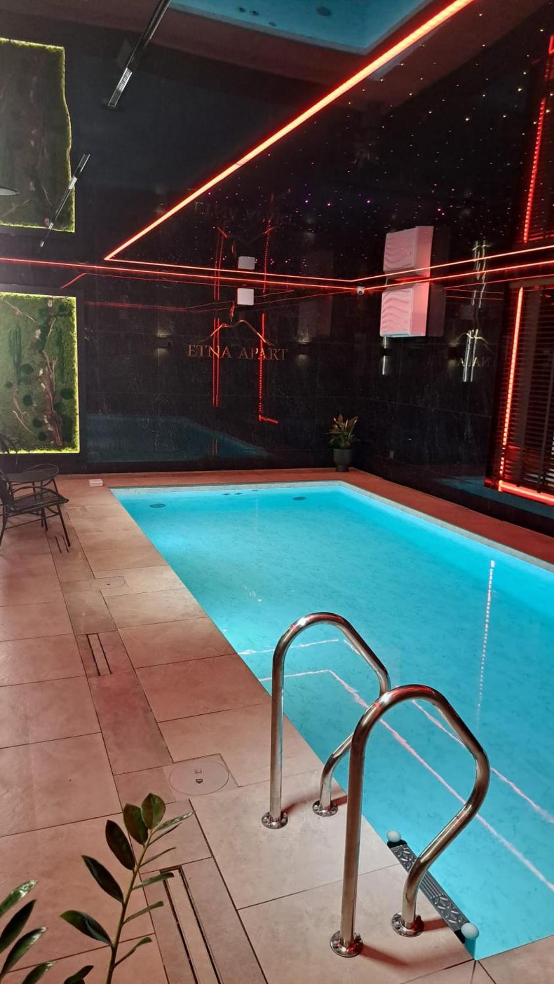 Villa Verona 웨바 외부 사진